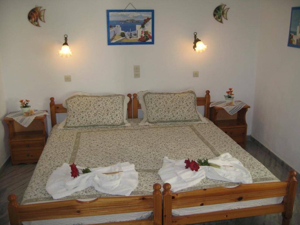 Augusta Studios & Apartments Науса Екстер'єр фото