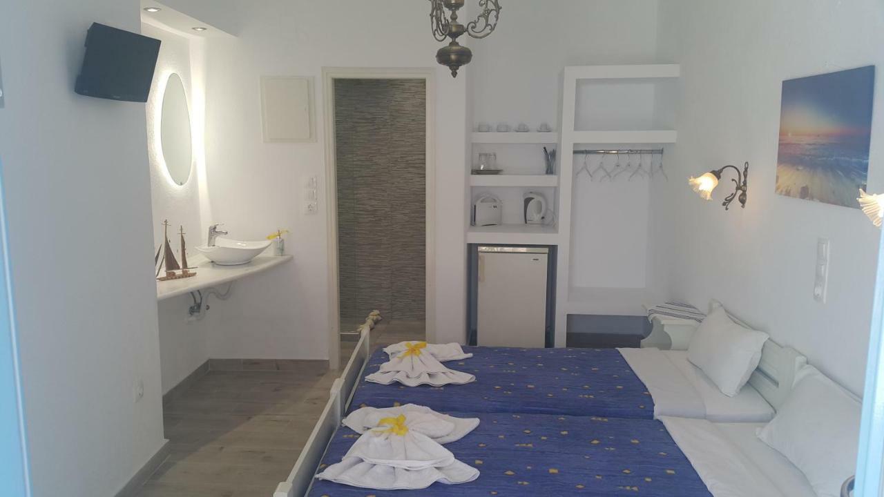 Augusta Studios & Apartments Науса Екстер'єр фото